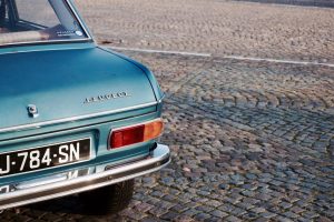Garage Scheerens showroom waar je een Peugeot in Brugge kunt kopen met uitstekende service